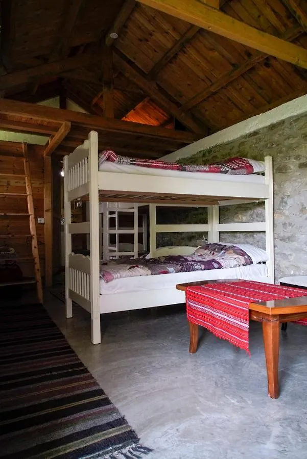Ferma Albanik Hotel Kelcyre Albânia